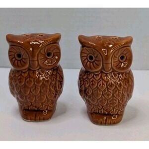 Unbranded Salt and Pepper Shakers Brown Owl Ceramic Vintage Style Kitchen Decor